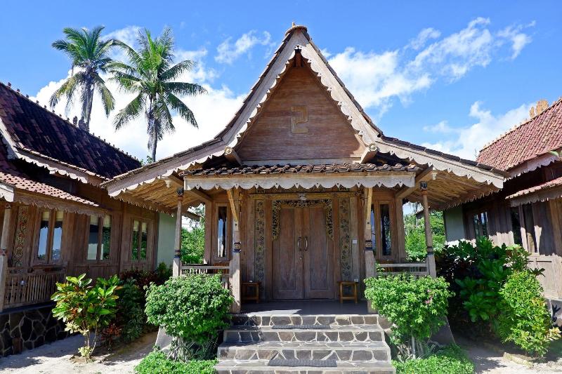 Blue Harbor Beachfront Villas & Resto - Oda