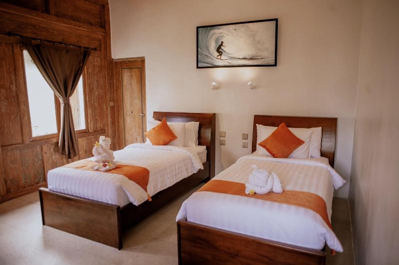 Blue Harbor Beachfront Villas & Resto - Oda