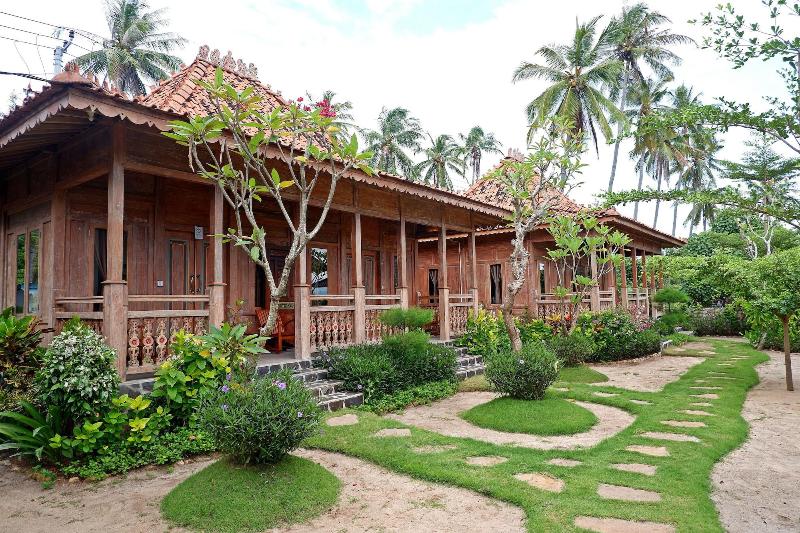 Blue Harbor Beachfront Villas & Resto - Oda