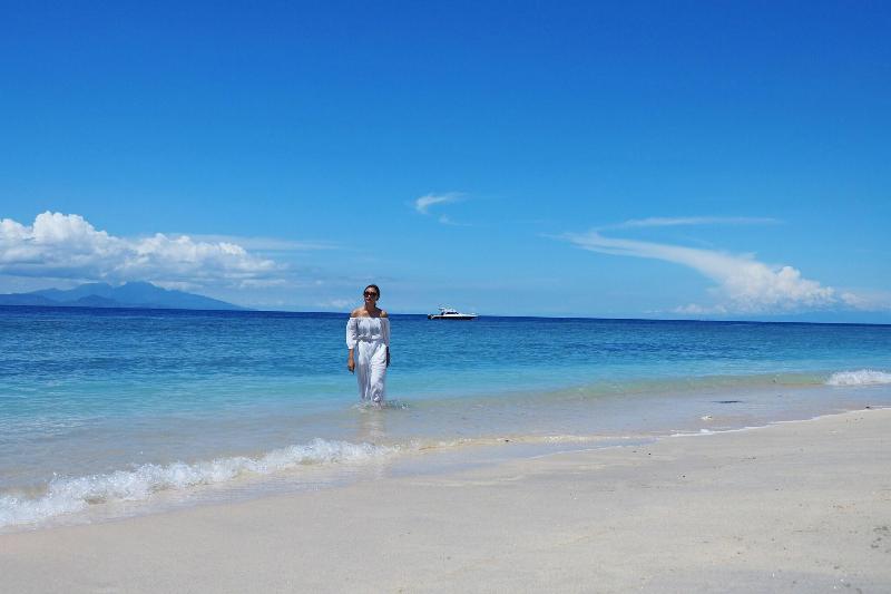 Blue Harbor Beachfront Villas & Resto - Plaj