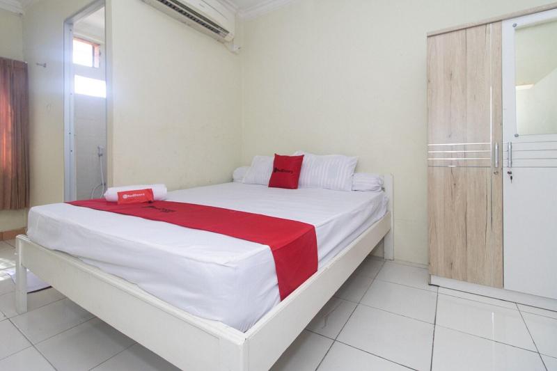 Formerly Reddoorz @ Frans Seda Kupang - Oda