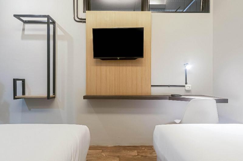 Formerly Reddoorz Plus Near Gandaria City Mall 2 - Oda