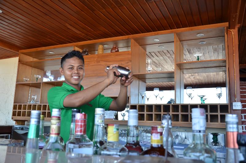 Merumatta Senggigi Lombok - Bar