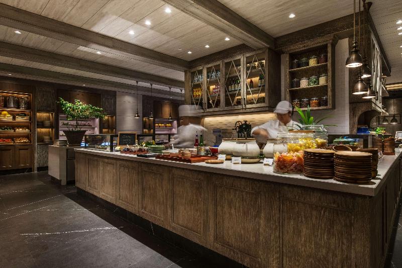 Grand Hyatt Jakarta - Restoran