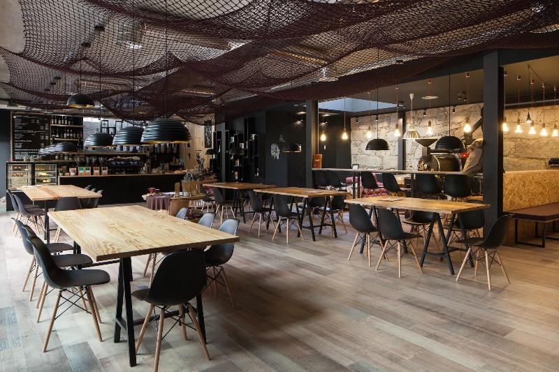 7g Roaster Apartments - Restoran