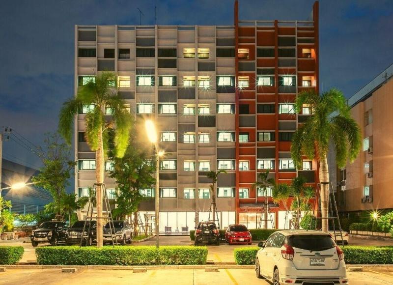 KOS Hotel Suvarnabhumi Airport - Genel