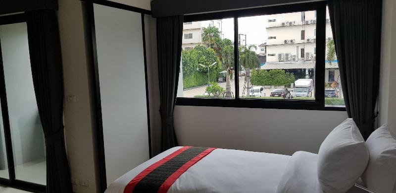 KOS Hotel Suvarnabhumi Airport - Oda