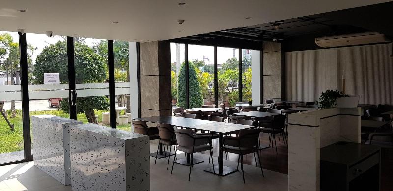 KOS Hotel Suvarnabhumi Airport - Restoran