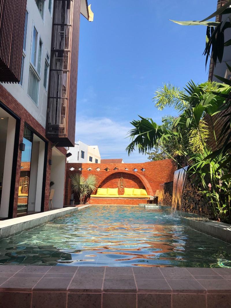 Nine Hotel Chiangmai - Havuz