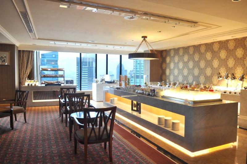 JW Marriott Hotel Jakarta - Bar
