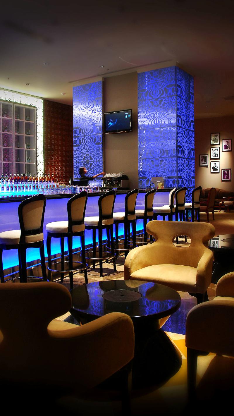 JW Marriott Hotel Jakarta - Bar