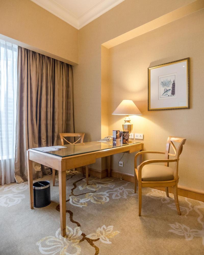 JW Marriott Hotel Jakarta - Oda