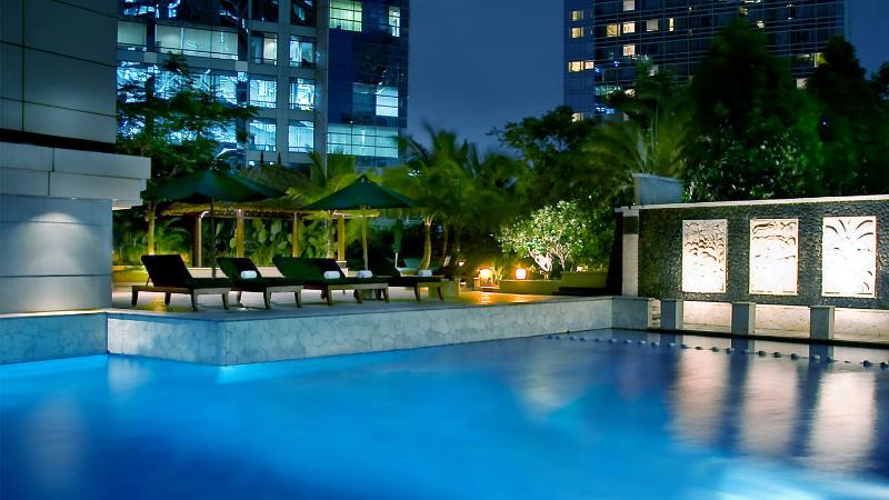 JW Marriott Hotel Jakarta - Havuz
