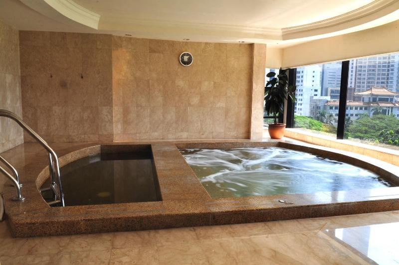 JW Marriott Hotel Jakarta - Havuz