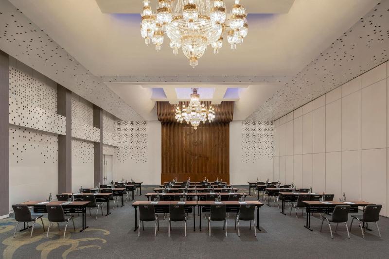 Le Meridien Jakarta - Toplantı