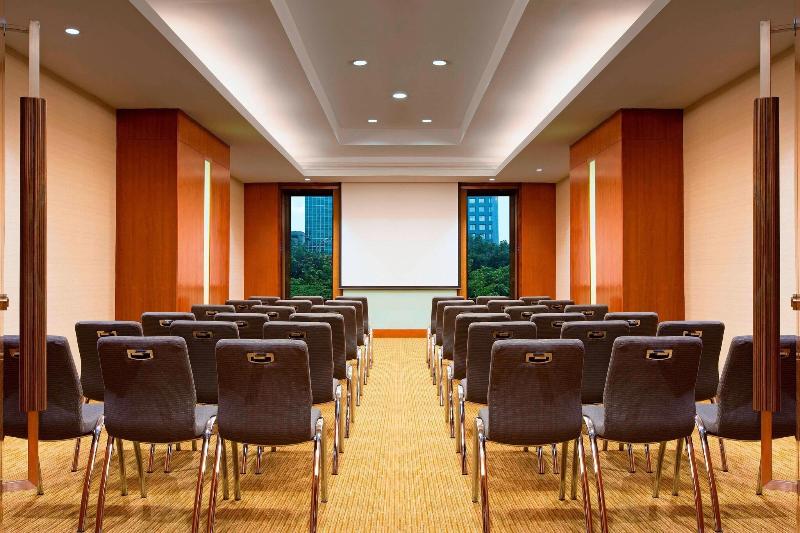 Le Meridien Jakarta - Toplantı