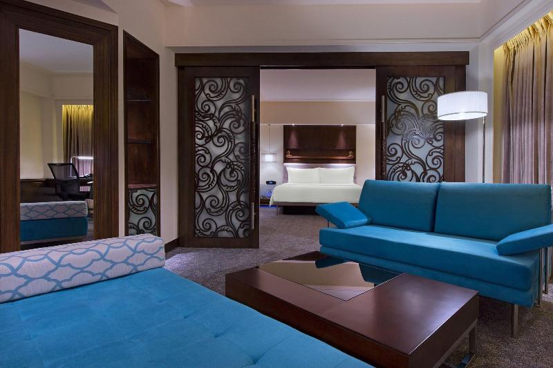 Le Meridien Jakarta - Oda