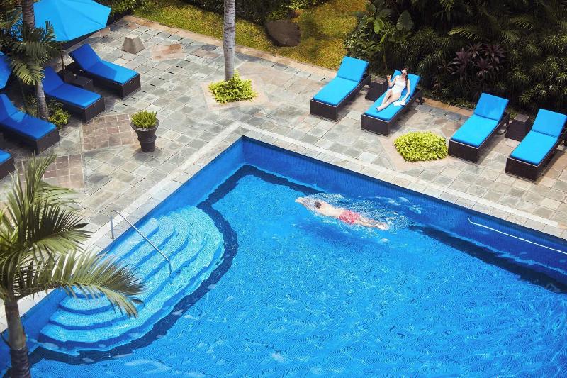 Le Meridien Jakarta - Havuz