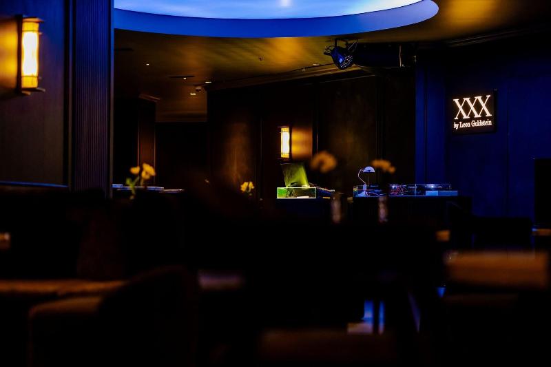 Le Meridien Jakarta - Restoran