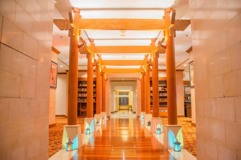 Le Meridien Jakarta - Restoran