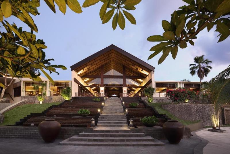 Grand Luley Manado - Lobi