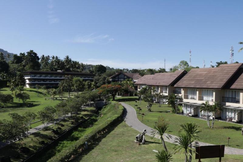 Grand Luley Manado - Genel