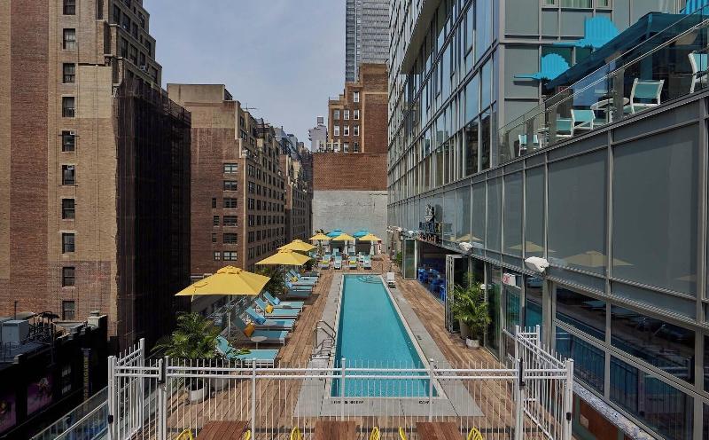 Margaritaville Times Square - Havuz