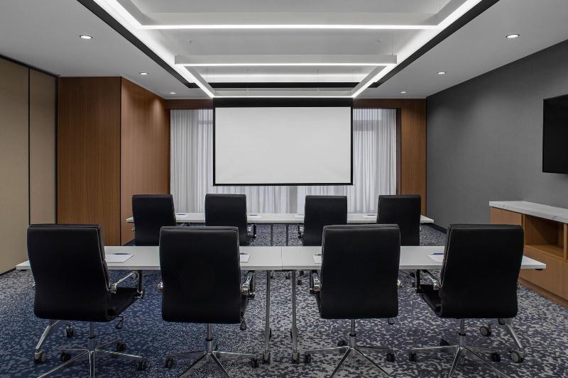 Four Points by Sheraton Flushing - Toplantı