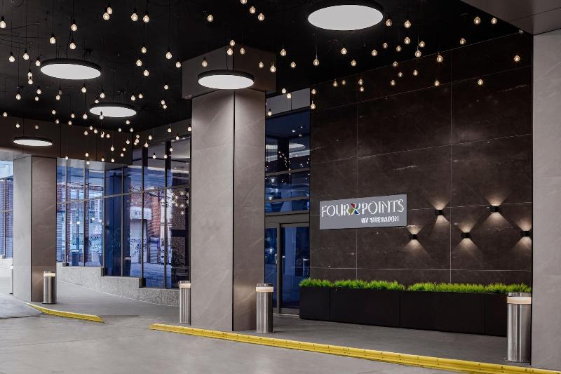 Four Points by Sheraton Flushing - Genel