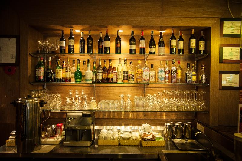 The Seasons Bangkok Huamark - Bar