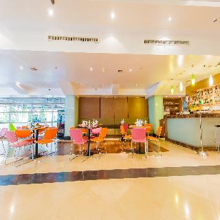 The Seasons Bangkok Huamark otel fotoğrafı