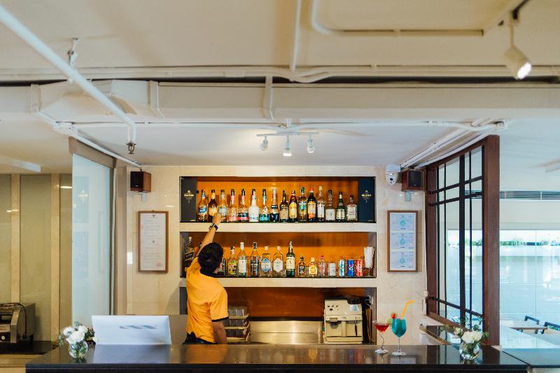 Seasons Siam Hotel - Bar