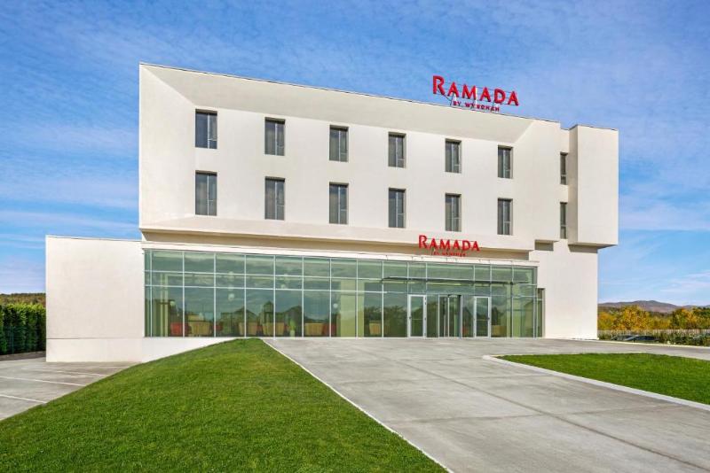 Ramada Targu Jiu - Genel