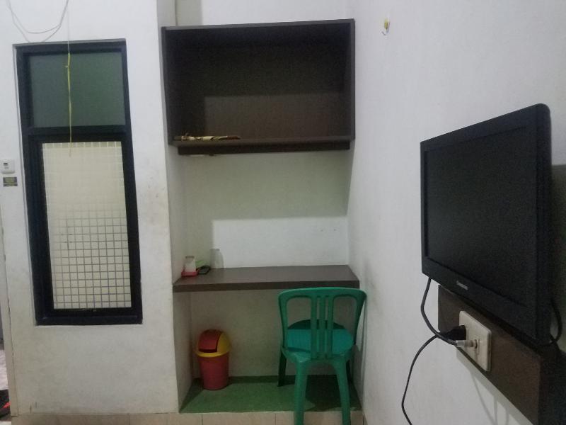 Cendrawasih Syariah Homestay by ZUZU - Oda