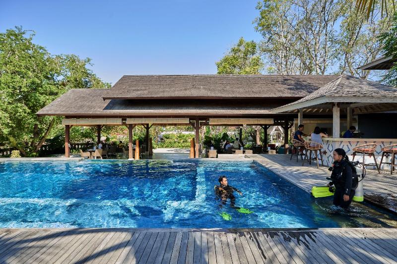 Sudamala Resort, Komodo, Labuan Bajo - Bar
