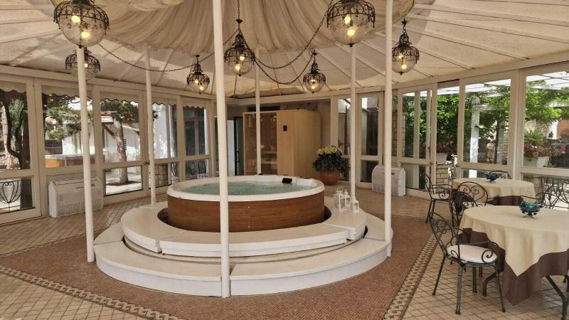 Villa delle Querce Resort - Havuz