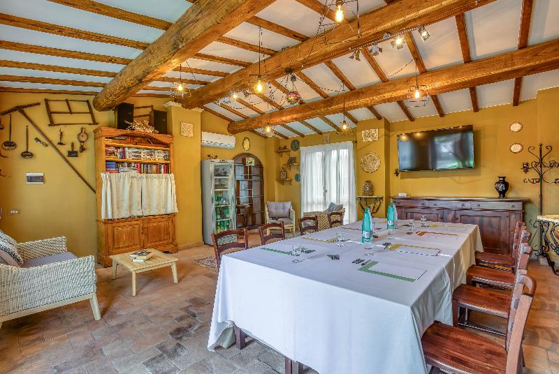 Agriturismo Buonasera - Toplantı