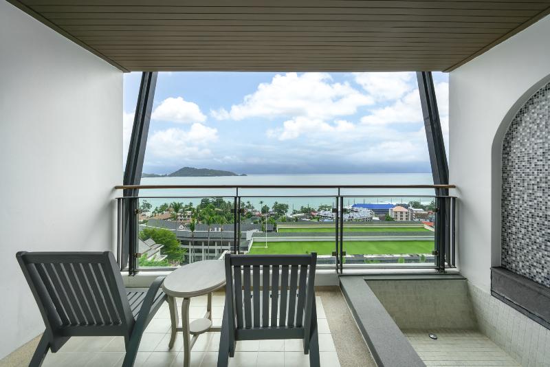 Andamantra Resort and Villa Phuket - Oda