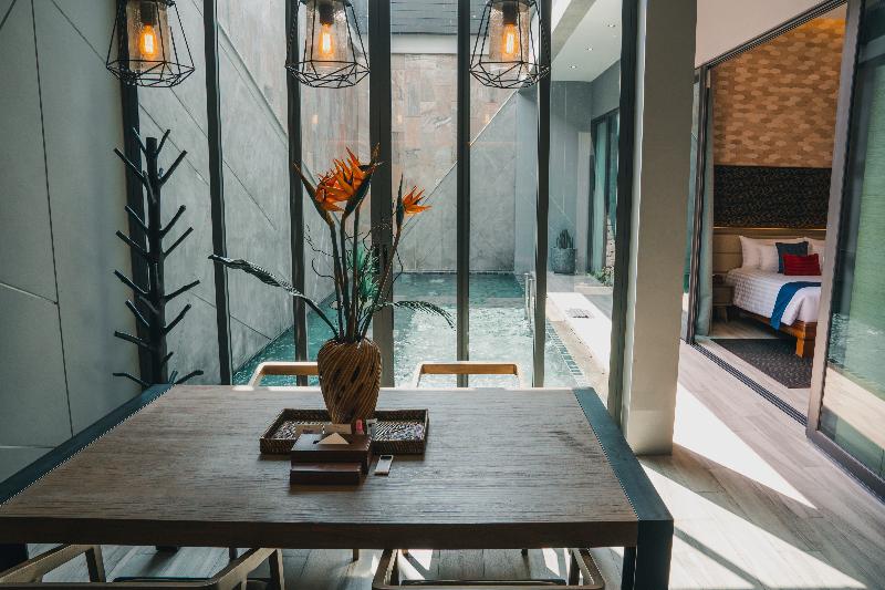 The Gems Mining Pool Villas Pattaya - Oda