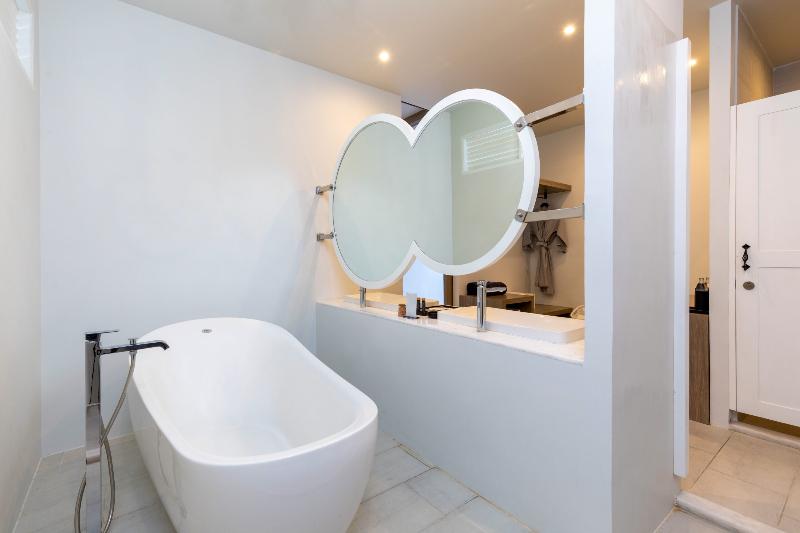 The Gems Mining Pool Villas Pattaya - Oda