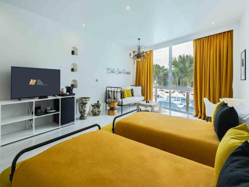 The Gems Mining Pool Villas Pattaya - Oda