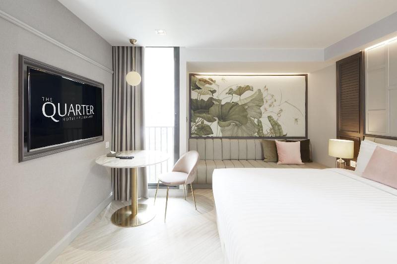 The Quarter Ploenchit by UHG - Oda