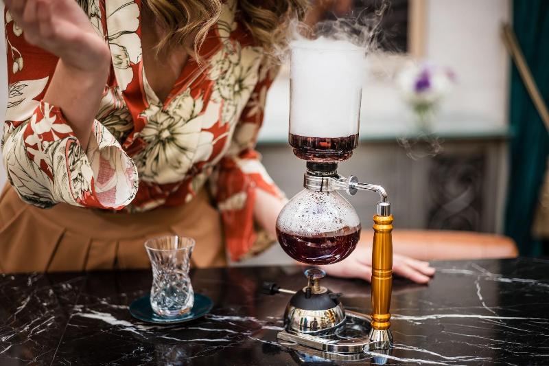 The Merchant Baku - Bar