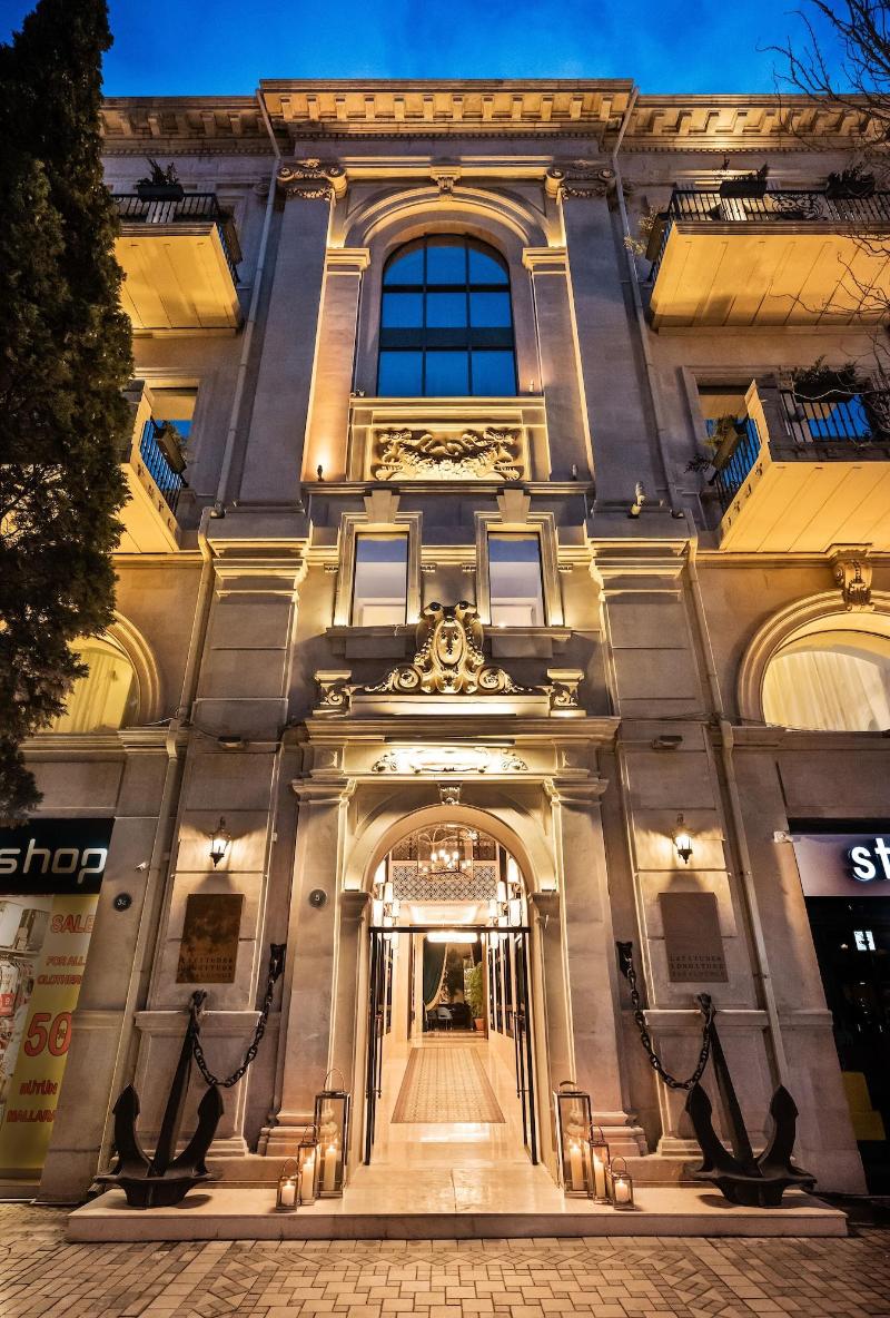 The Merchant Baku - Genel