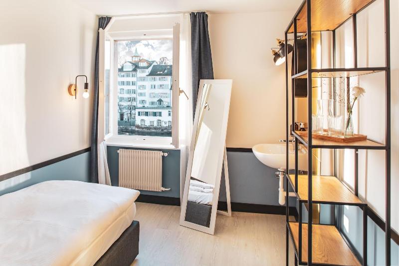 Krone Zurich - Oda