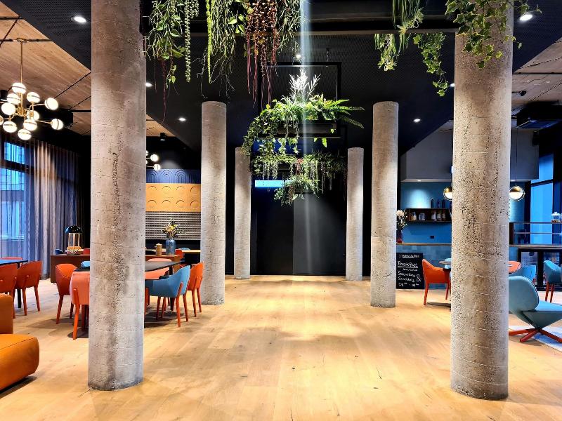Koncept Hotel International - Lobi
