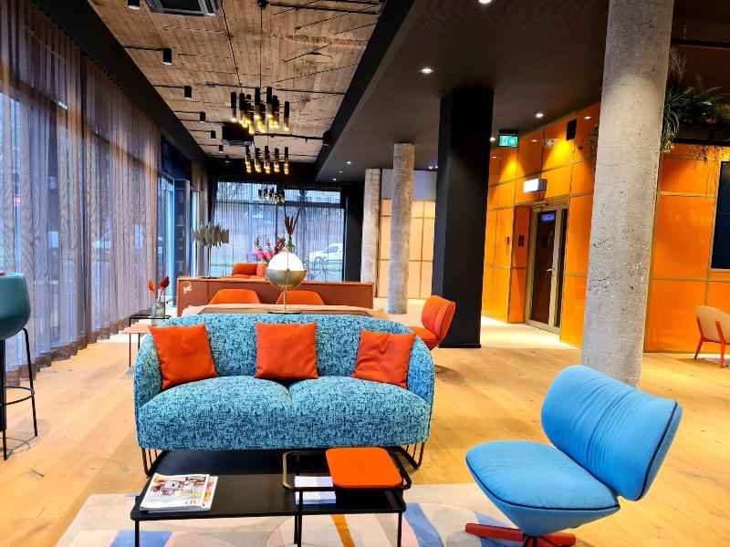 Koncept Hotel International - Lobi