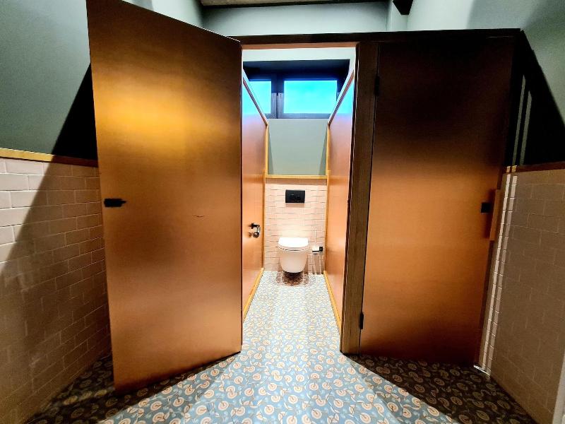 Koncept Hotel International - Oda