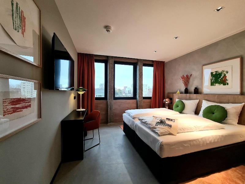 Koncept Hotel International - Oda
