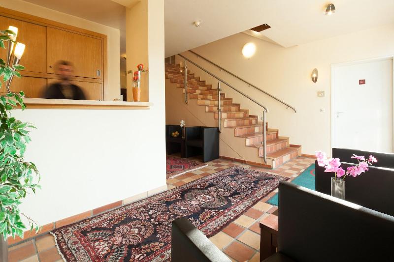 Bonprix Hotel - Lobi